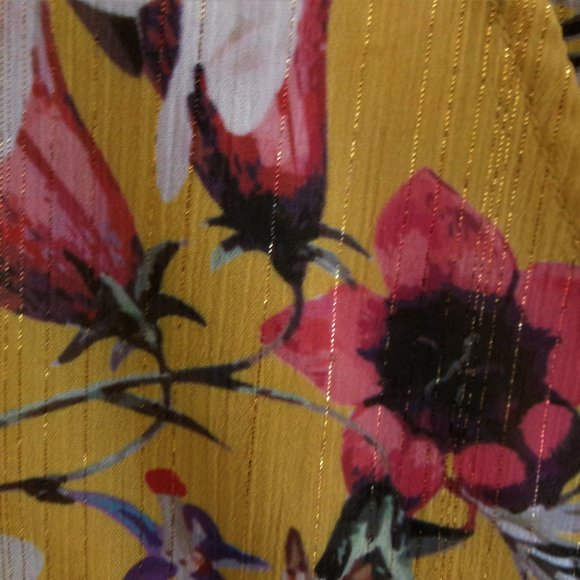 Like New INC Long Semi Sheer Sleeve Floral Print Surplice Blouse Top XL  0X 14 - Picture 7 of 15